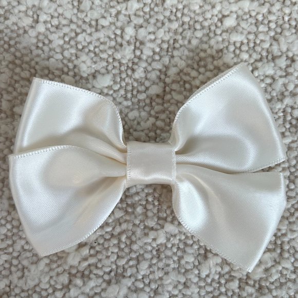 Dog Bow - Picture 1 of 2